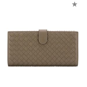 Bottega Venneta Wallet - never used, no box